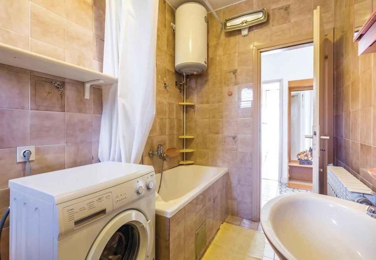 Apartment Dari ลอฟราน ภายนอก รูปภาพ