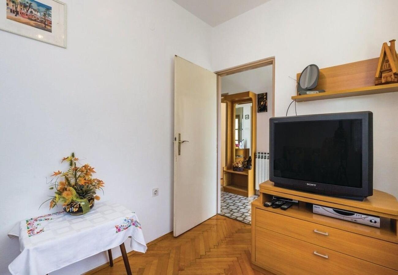 Apartment Dari ลอฟราน ภายนอก รูปภาพ