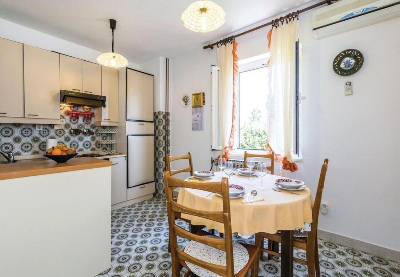 Apartment Dari ลอฟราน ภายนอก รูปภาพ